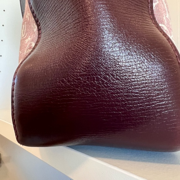 LOUIS VUITTON RendezVous
Shoulder Bag Idylle Sepia - Picture 10 of 17